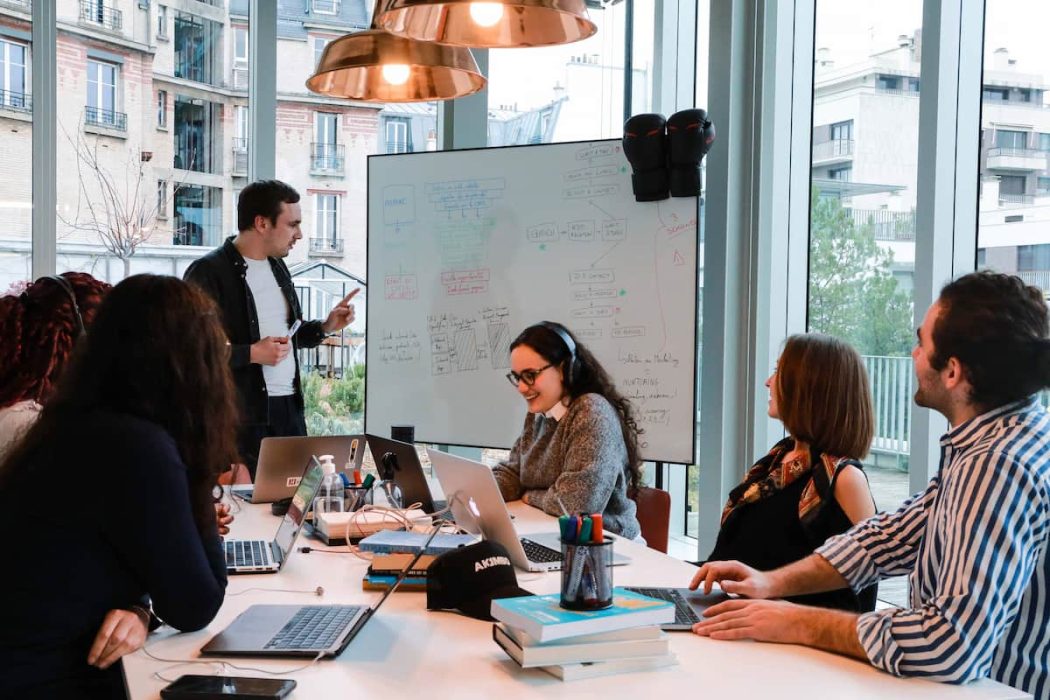 La Différence entre un Devis Signé et un Contrat : Implications Juridiques