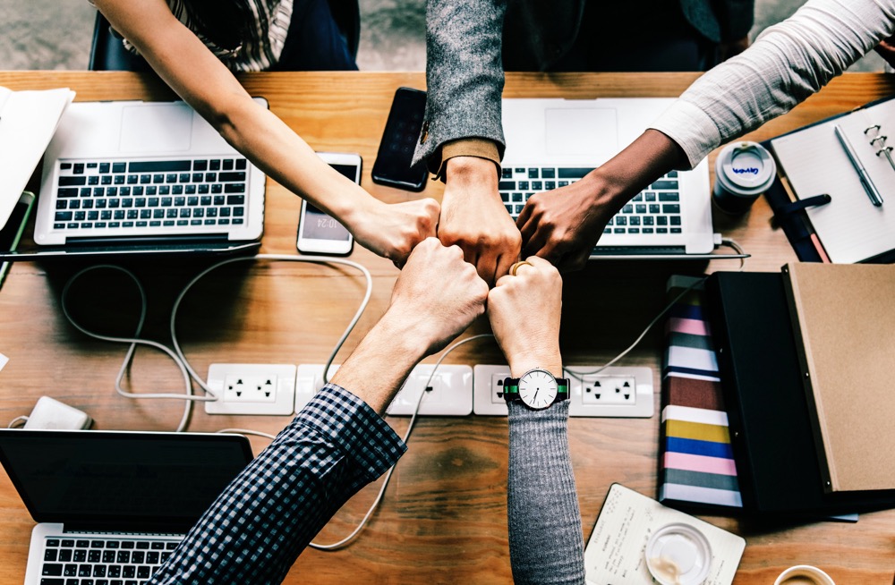 Logiciel contract management : les 6 fonctions qui comptent